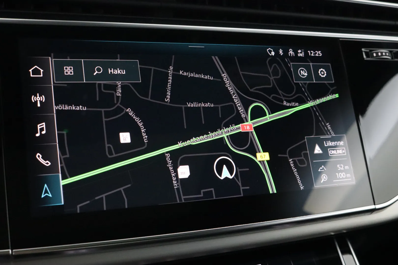 AUDI Q8 RVE-894 carousel image