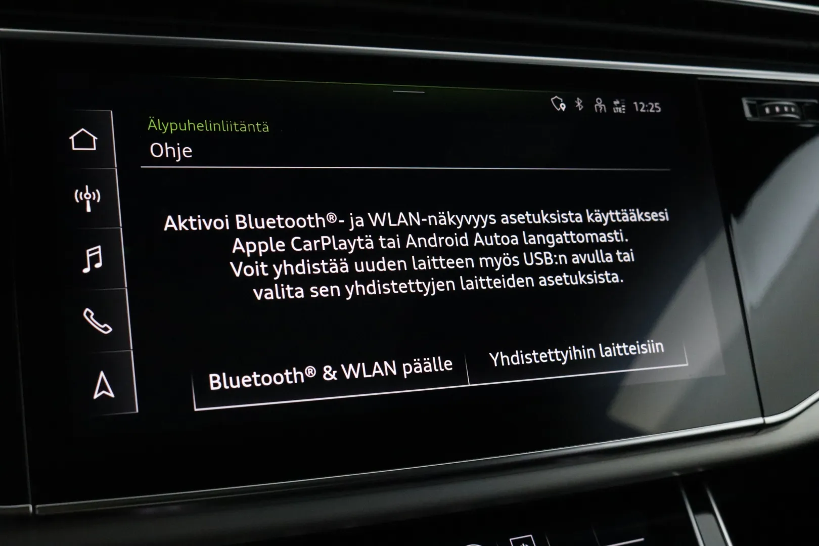 AUDI Q8 RVE-894 carousel image