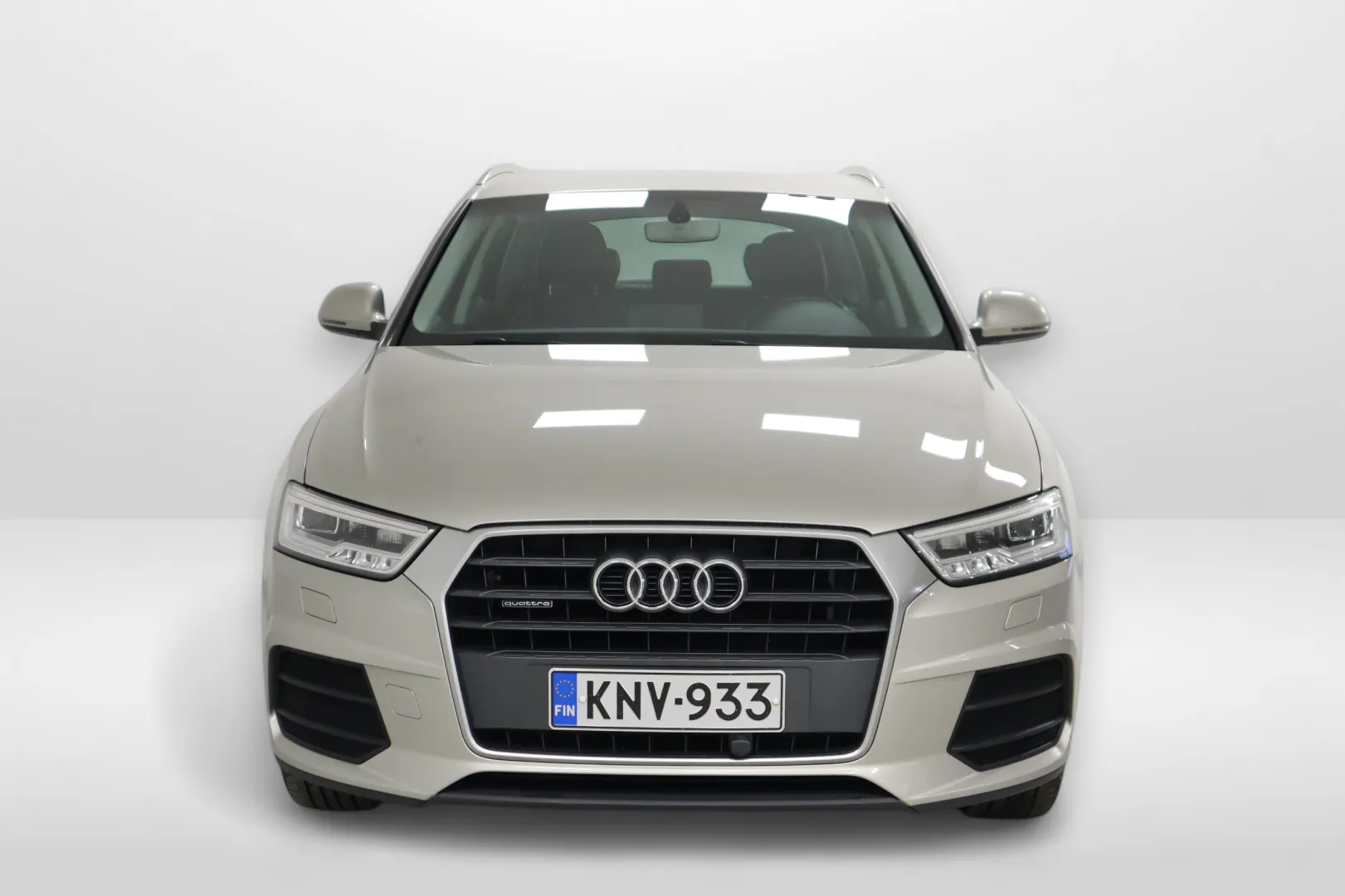 AUDI Q3 KNV-933 carousel image