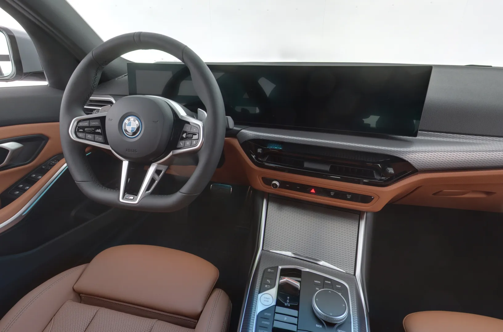 BMW xDr ZPV-888 carousel image