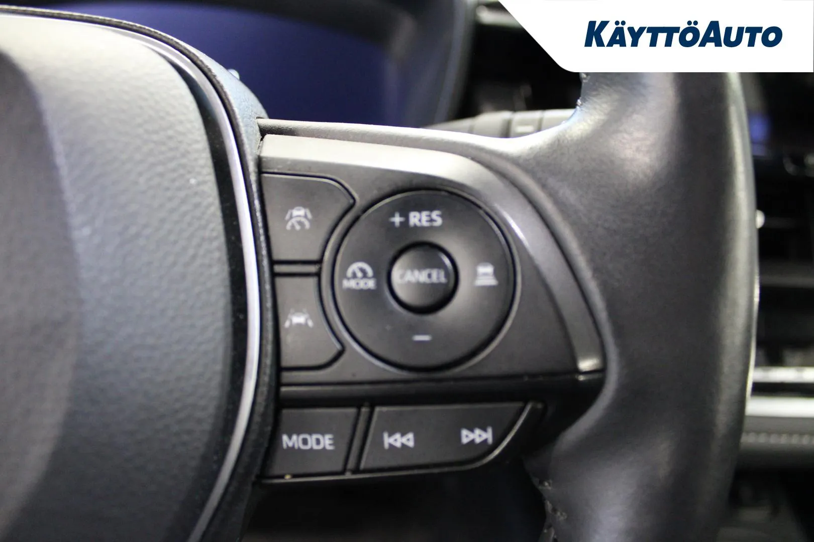 TOYOTA Corolla CRS-475 carousel image