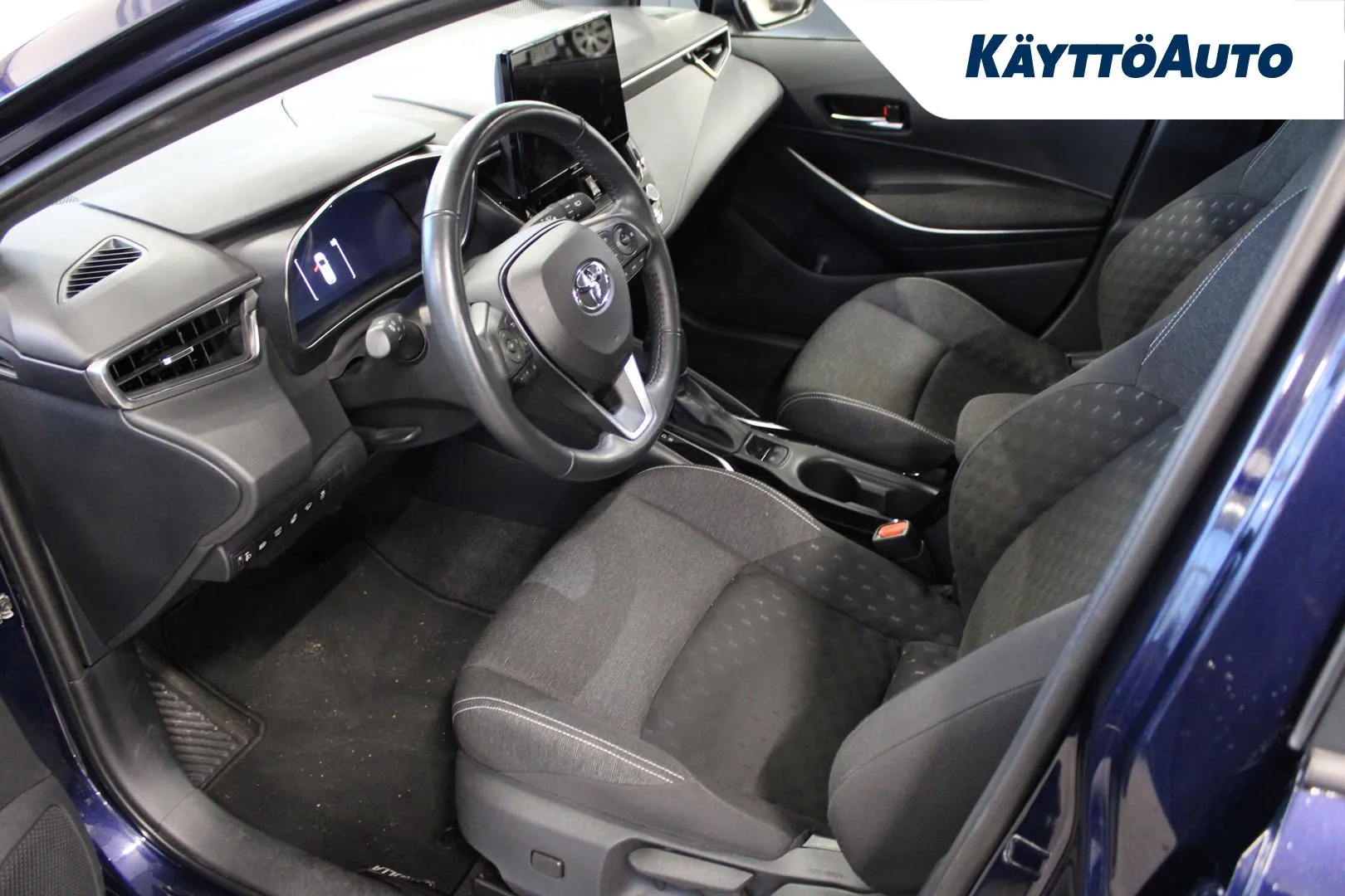 TOYOTA Corolla CRS-475 carousel image