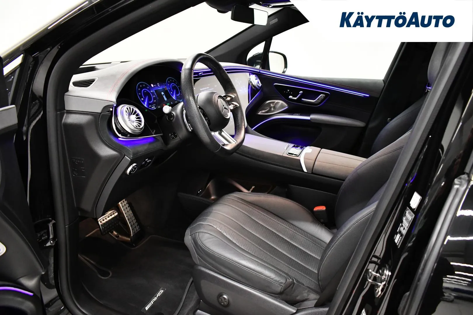 MERCEDES-BENZ EQS SUV EUV-825 carousel image