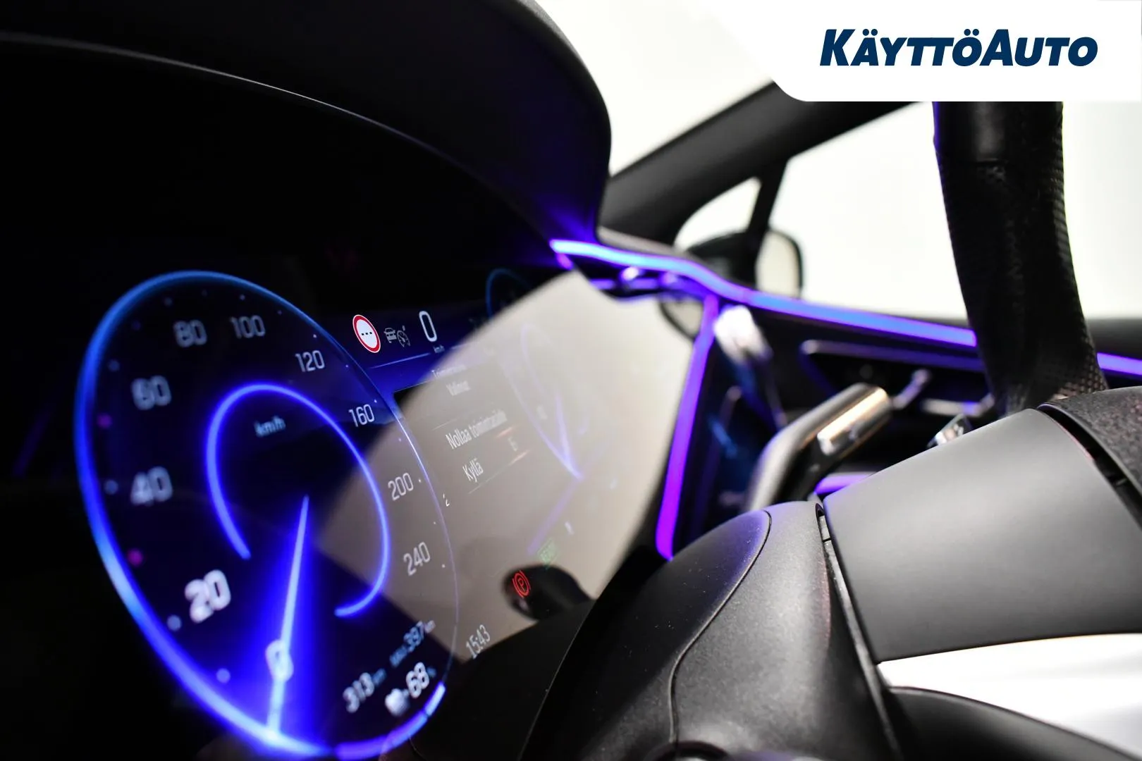 MERCEDES-BENZ EQS SUV EUV-825 carousel image