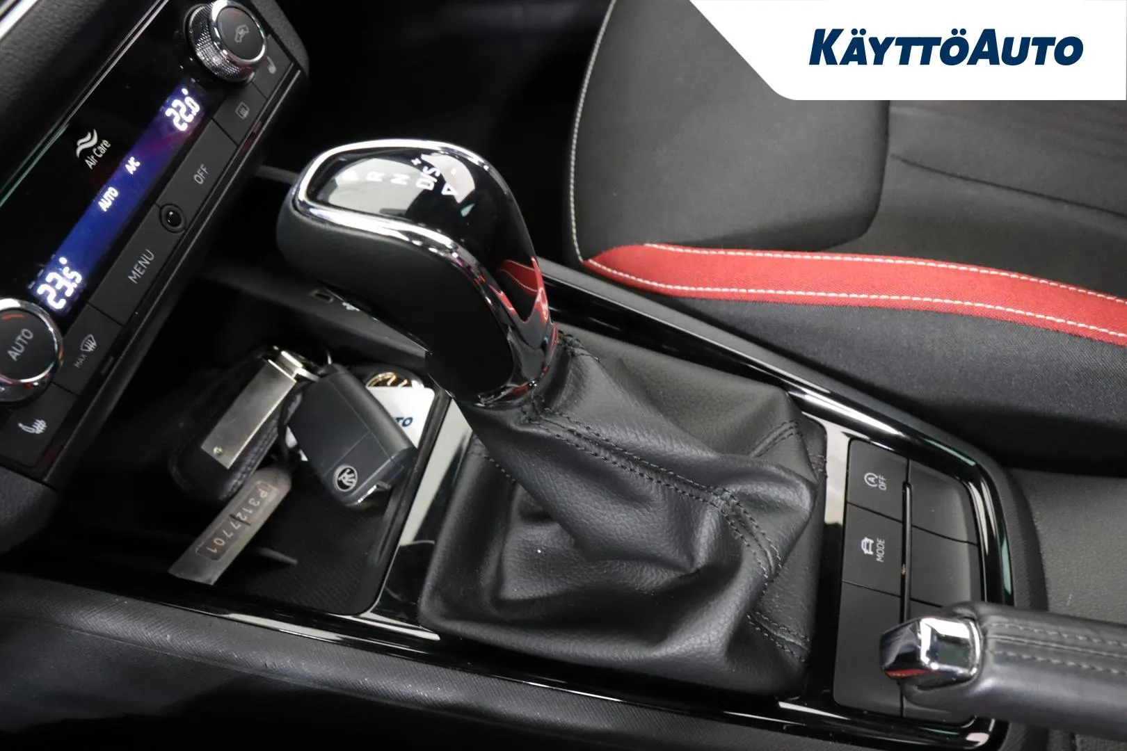 SKODA Kamiq LSE-177 carousel image