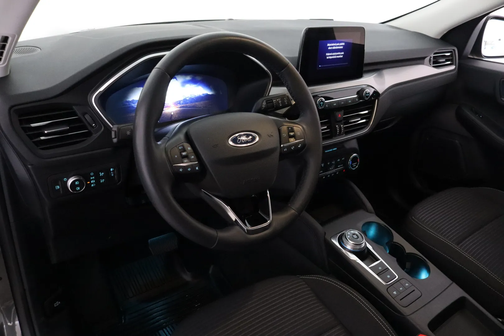 FORD Kuga IPV-678 carousel image