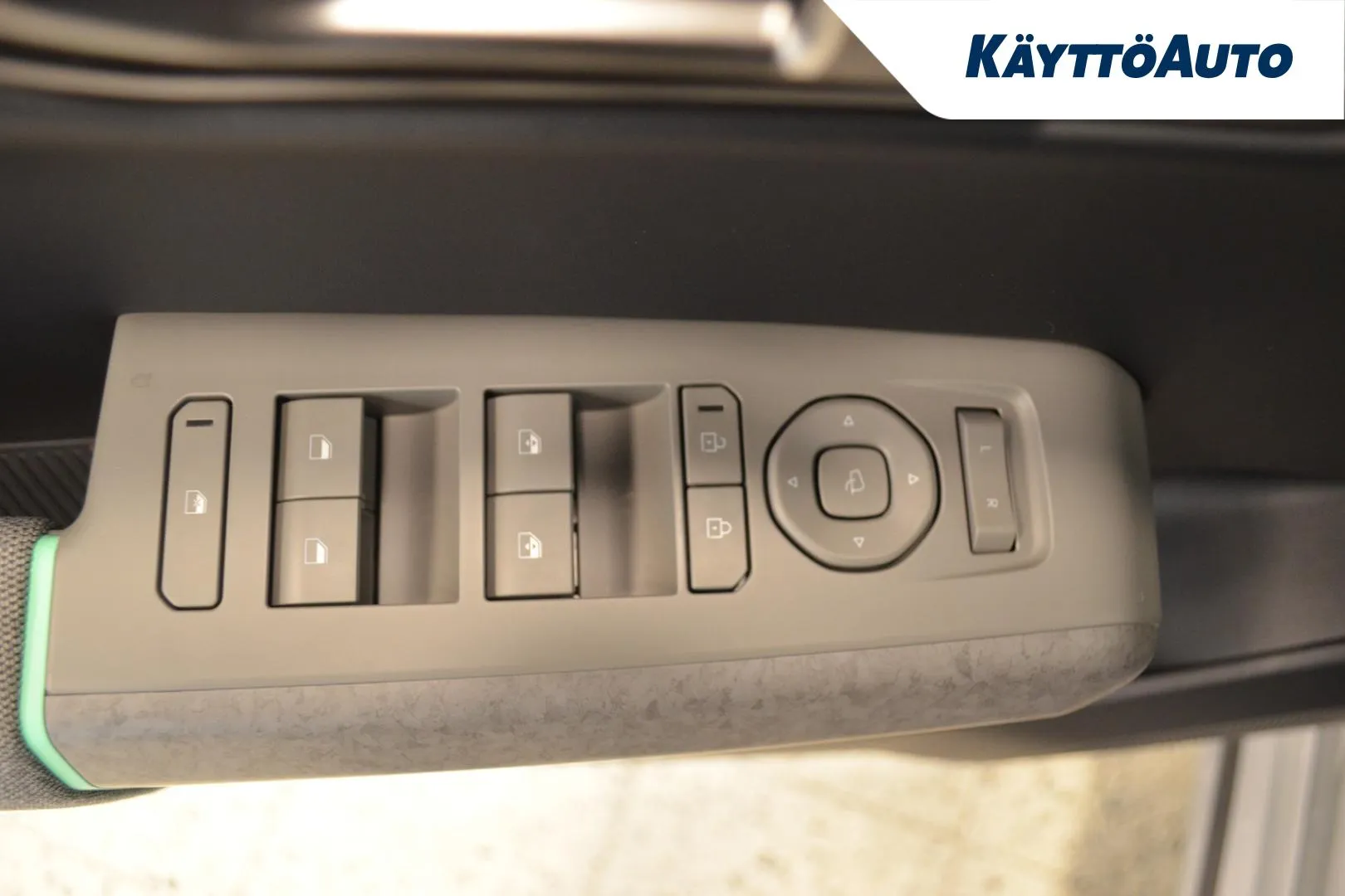 Kia EV4 IST-884 carousel image