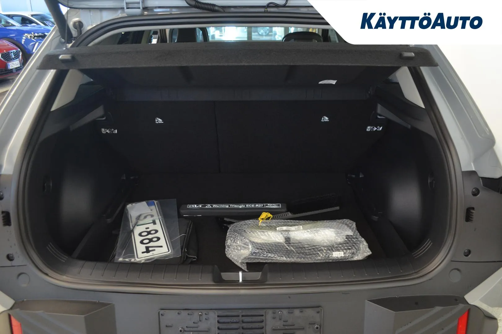 Kia EV4 IST-884 carousel image