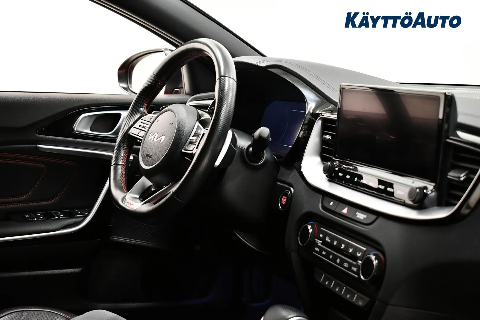 KIA ProCeed MOU-214 carousel image