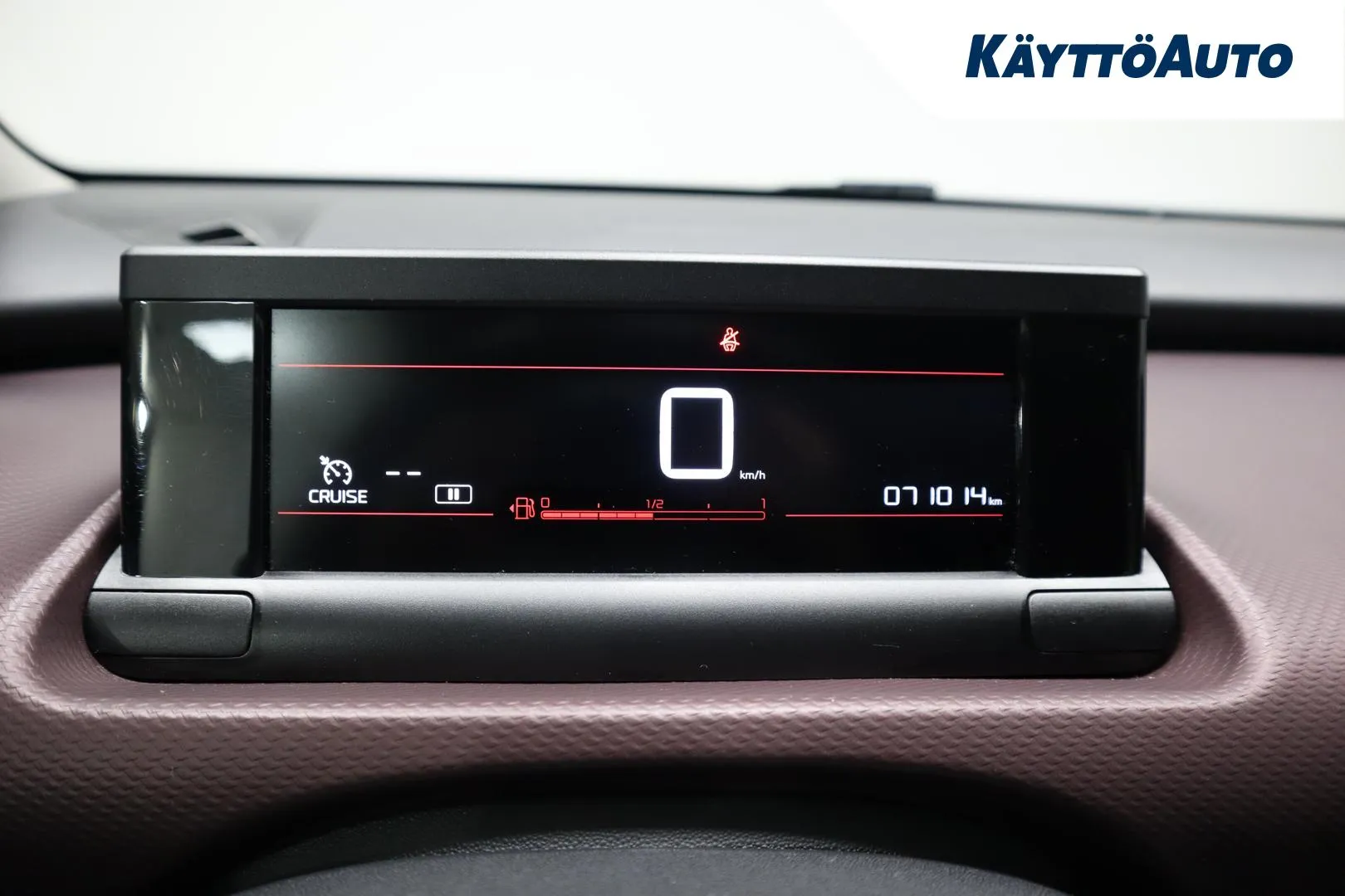 CITROEN C4 Cactus YKE-369 carousel image