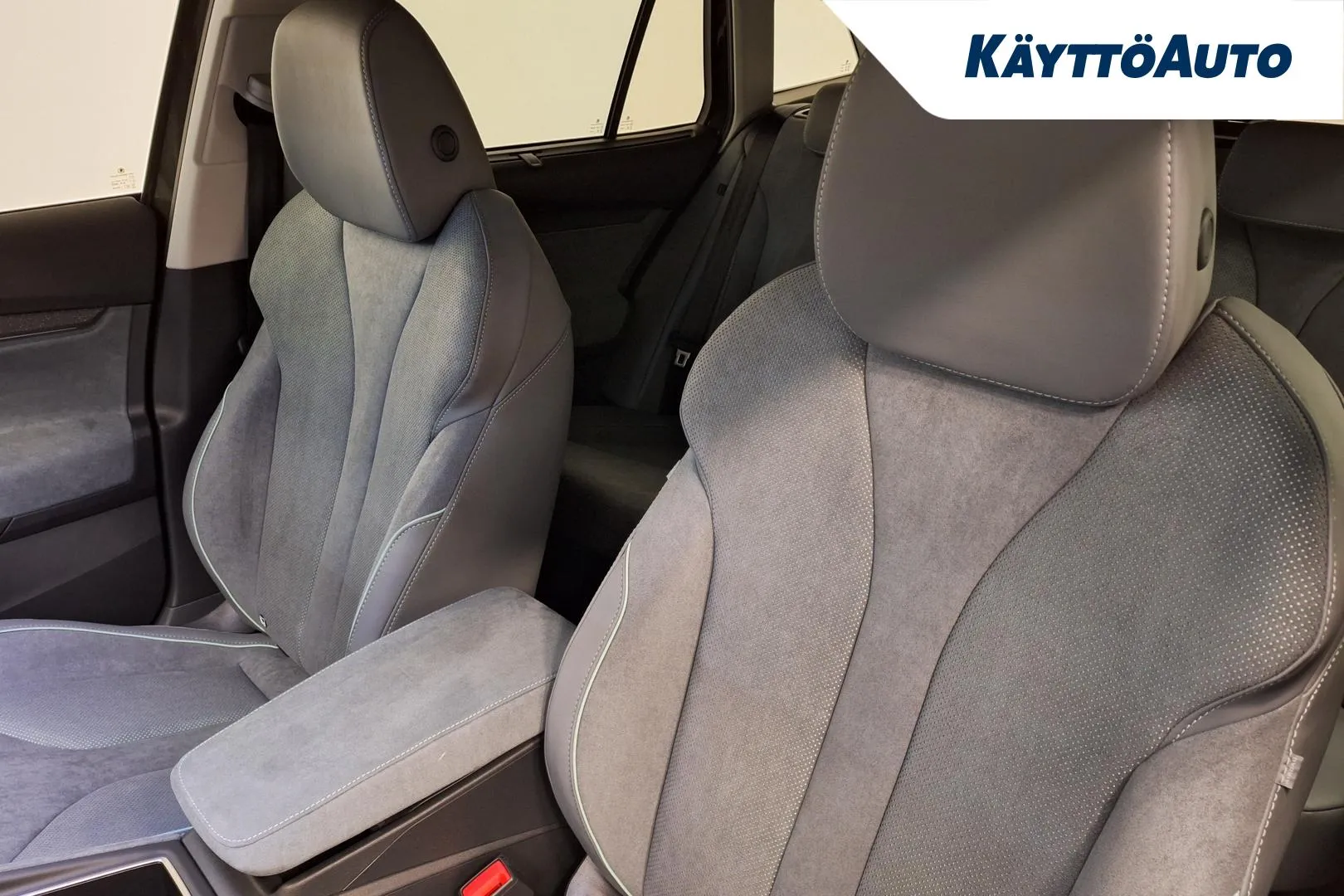 Skoda Enyaq JOM-794 carousel image