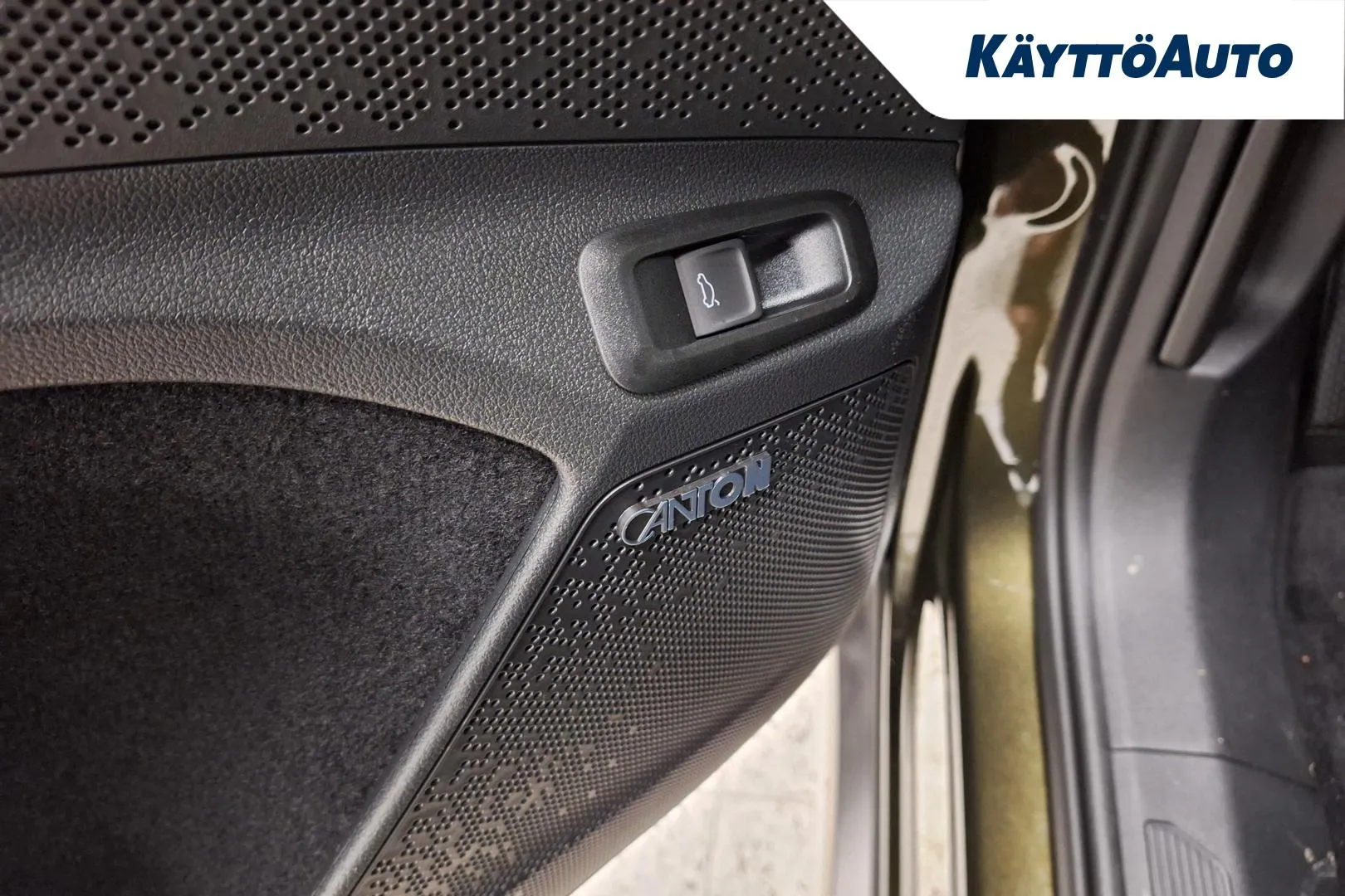 Skoda Enyaq JOM-794 carousel image