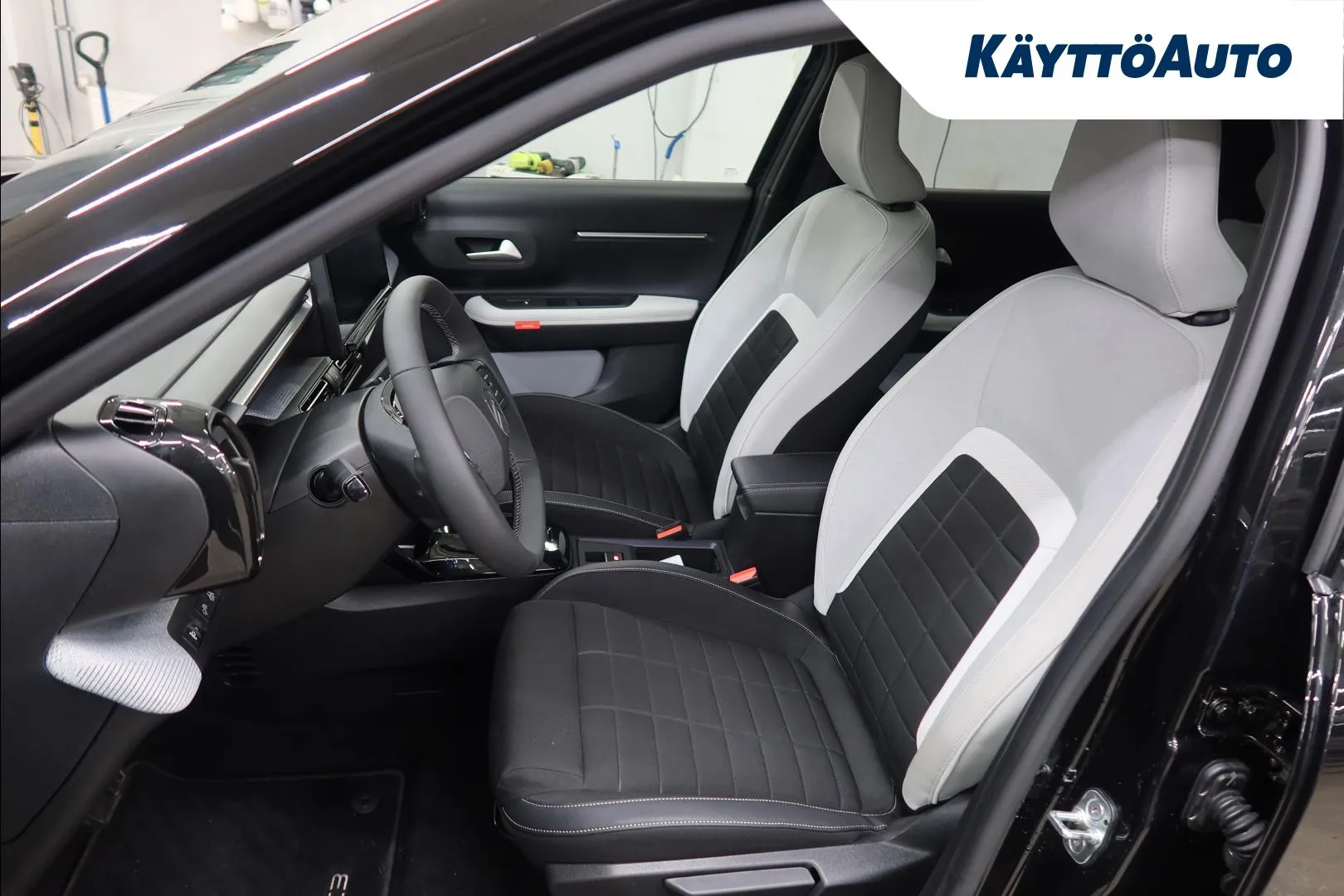 Citroen e-C3 JNT-945 carousel image