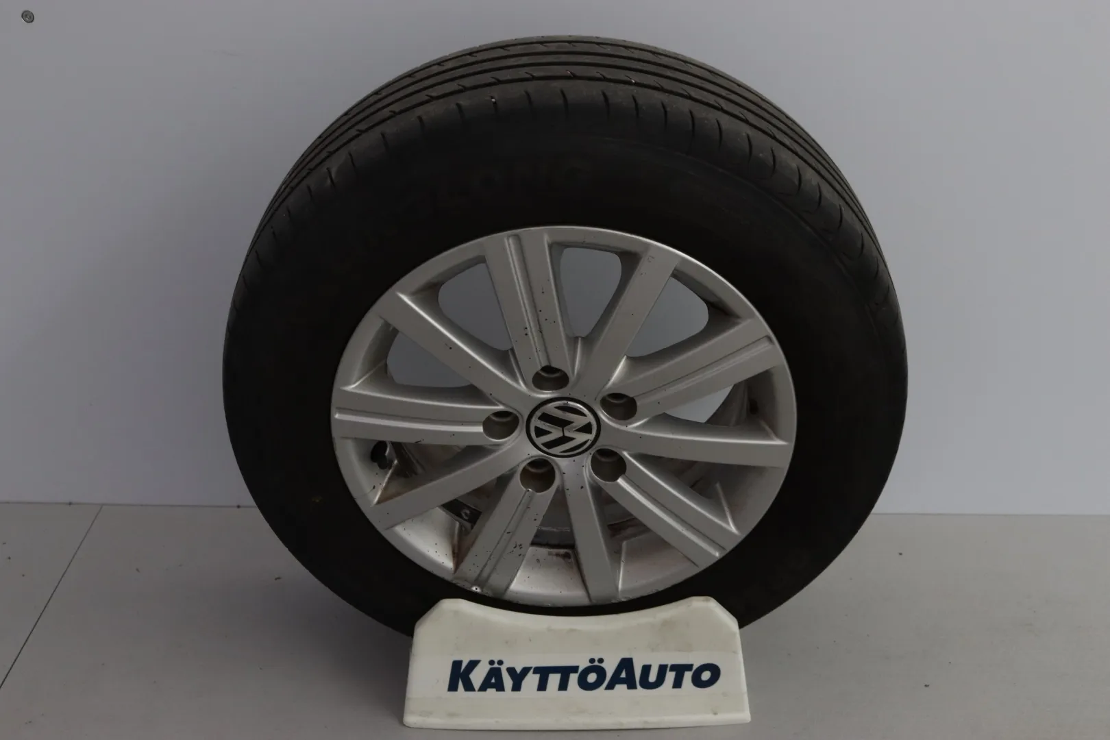 VOLKSWAGEN Golf Plus VVR-700 carousel image