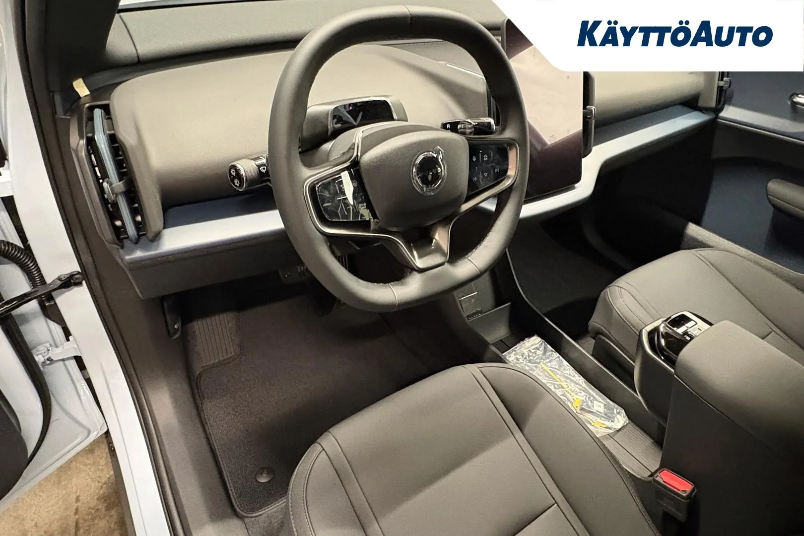 Volvo EX30 ISP-914 carousel image