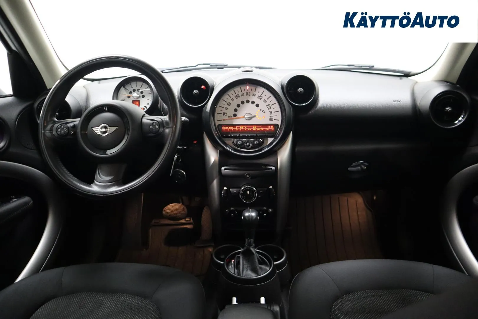 MINI Countryman CPS-307 carousel image