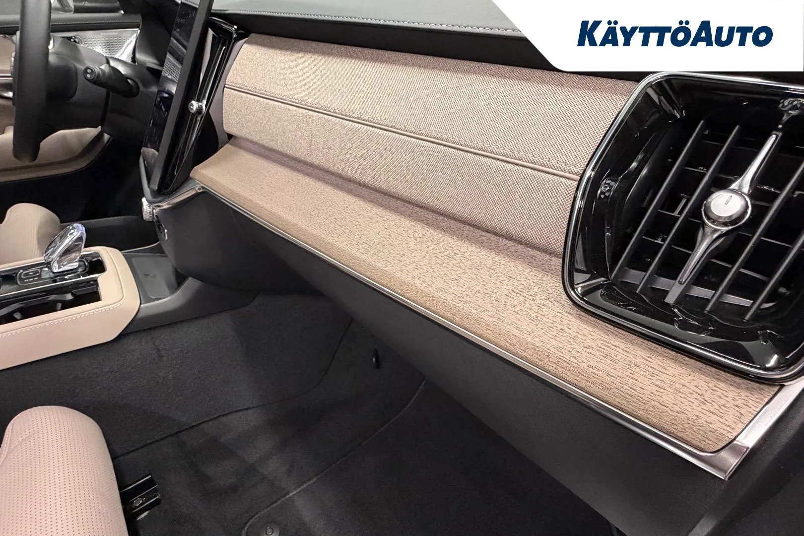 Volvo XC90 ISS-314 carousel image