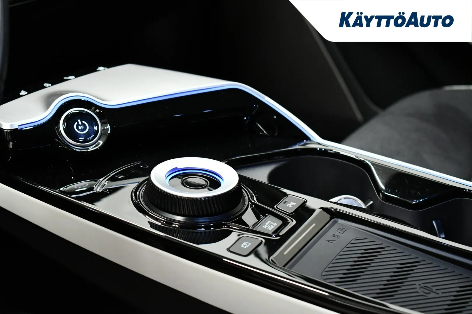 KIA EV6 XSL-857 carousel image