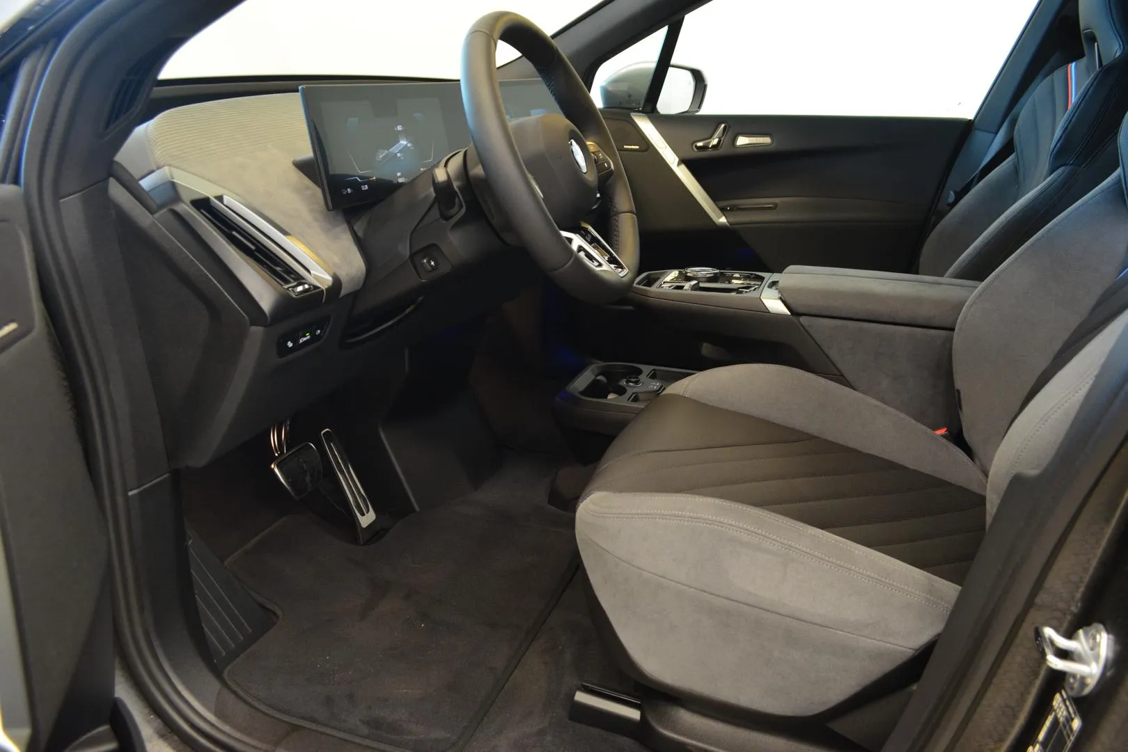 BMW iX JOK-690 carousel image