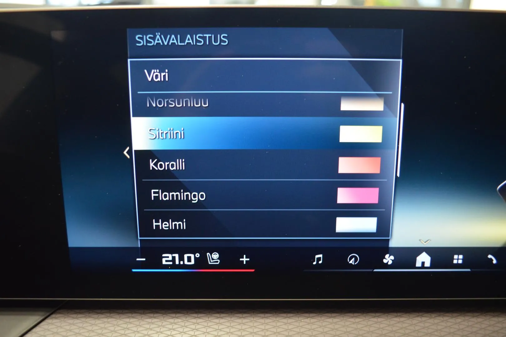 BMW i4 M60 KXL-325 carousel image