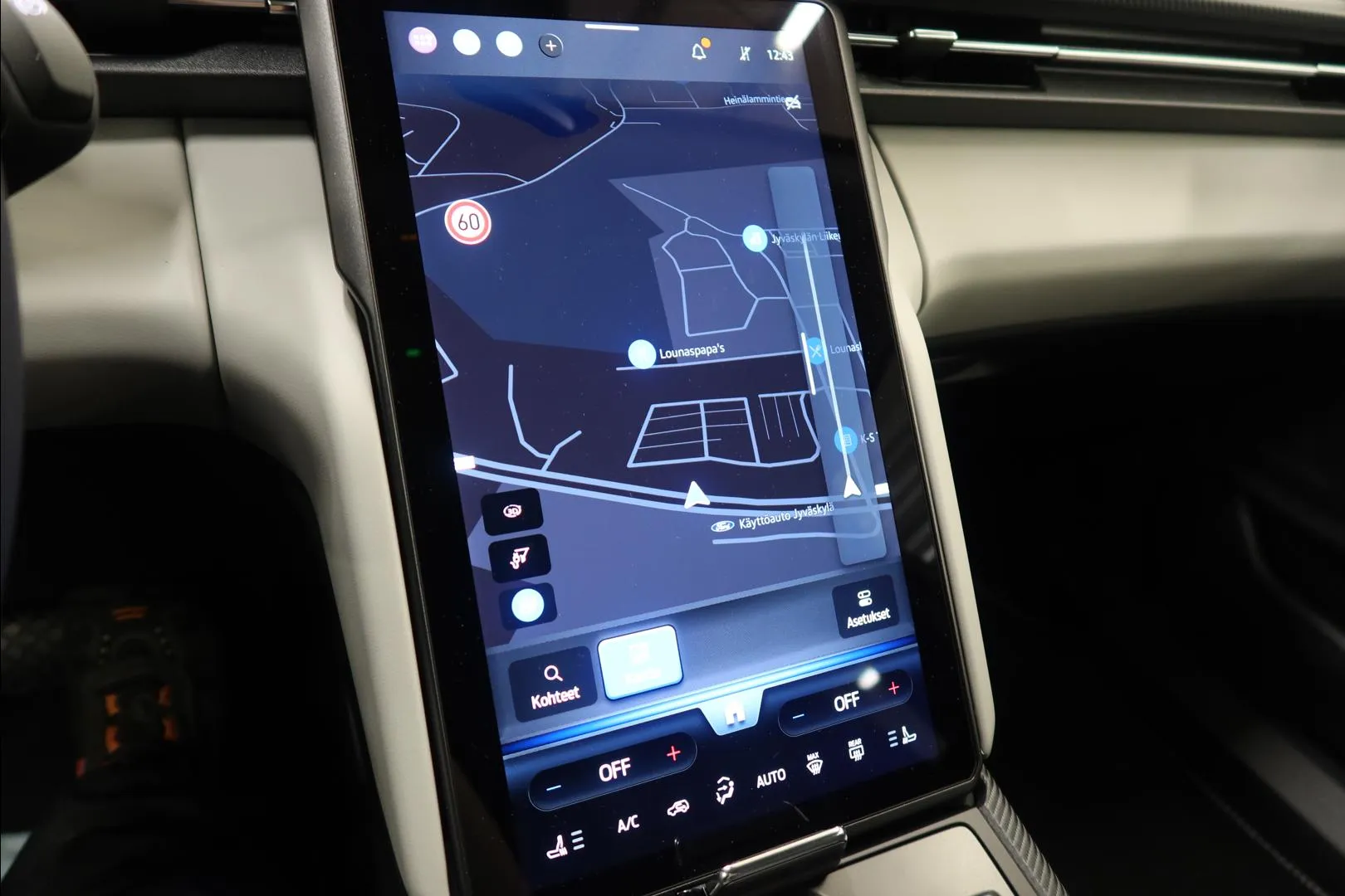 Ford Explorer ISU-351 carousel image