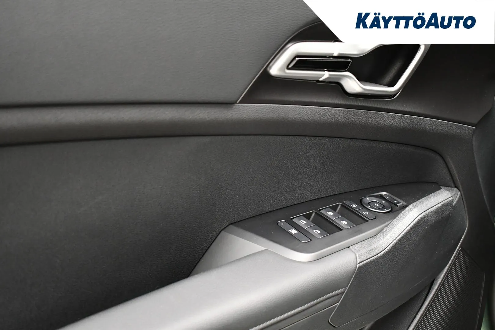 Kia Sportage JON-706 carousel image