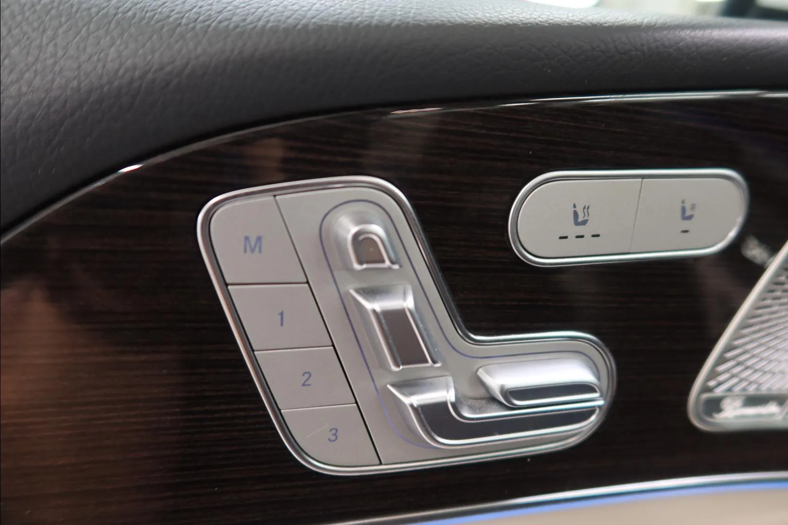 MERCEDES-BENZ GLE FSE-236 carousel image