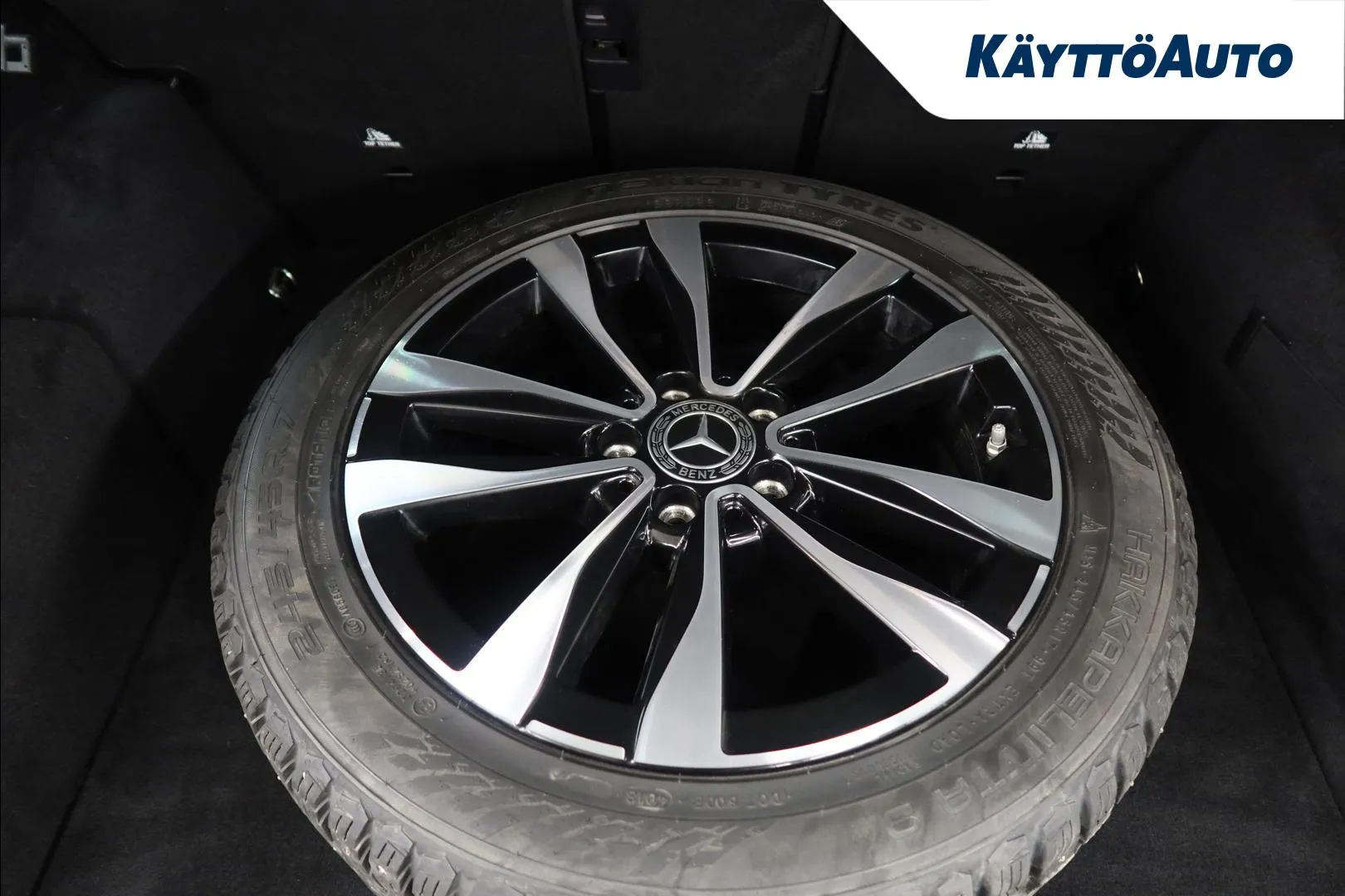 MERCEDES-BENZ C MOT-234 carousel image