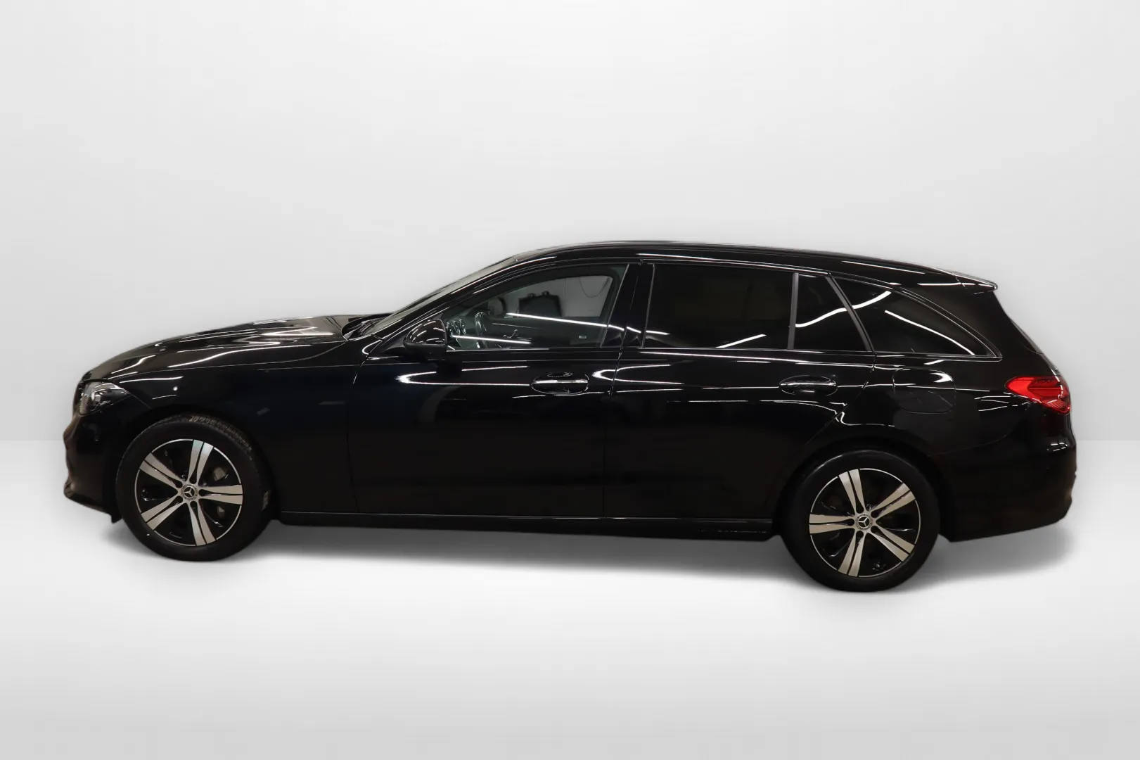 MERCEDES-BENZ C MOT-234 carousel image