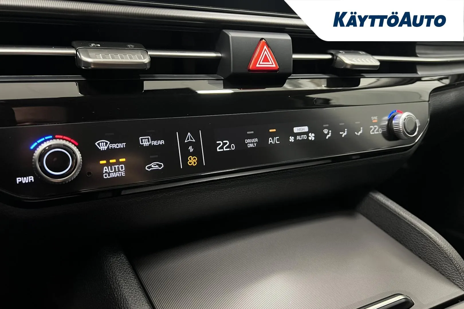 Kia Sportage JON-297 carousel image