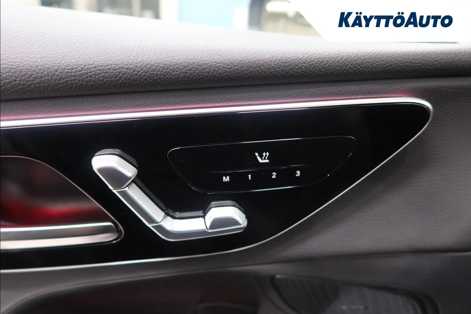 MERCEDES-BENZ GLC XSK-305 carousel image