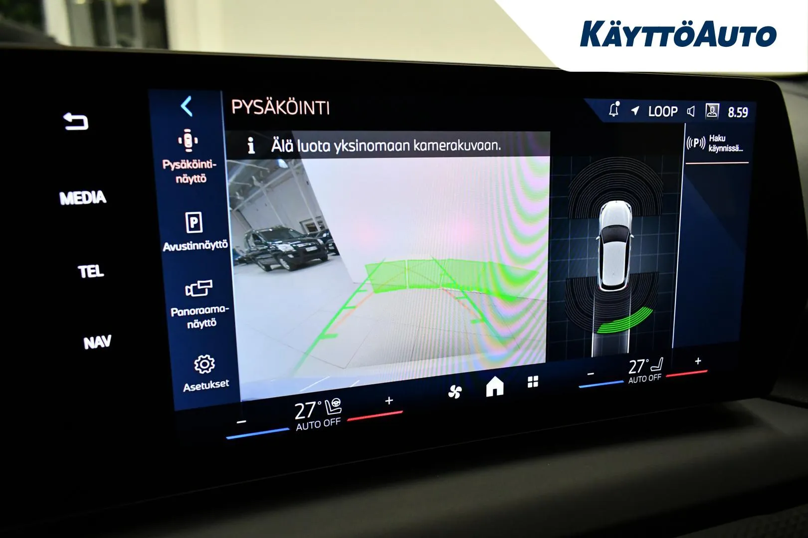 BMW 120 KXN-584 carousel image