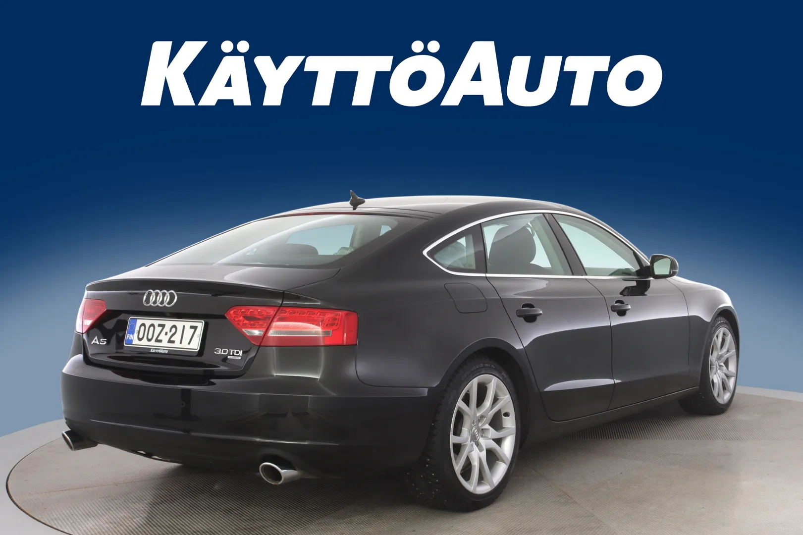 AUDI A5 OOZ-217 carousel image