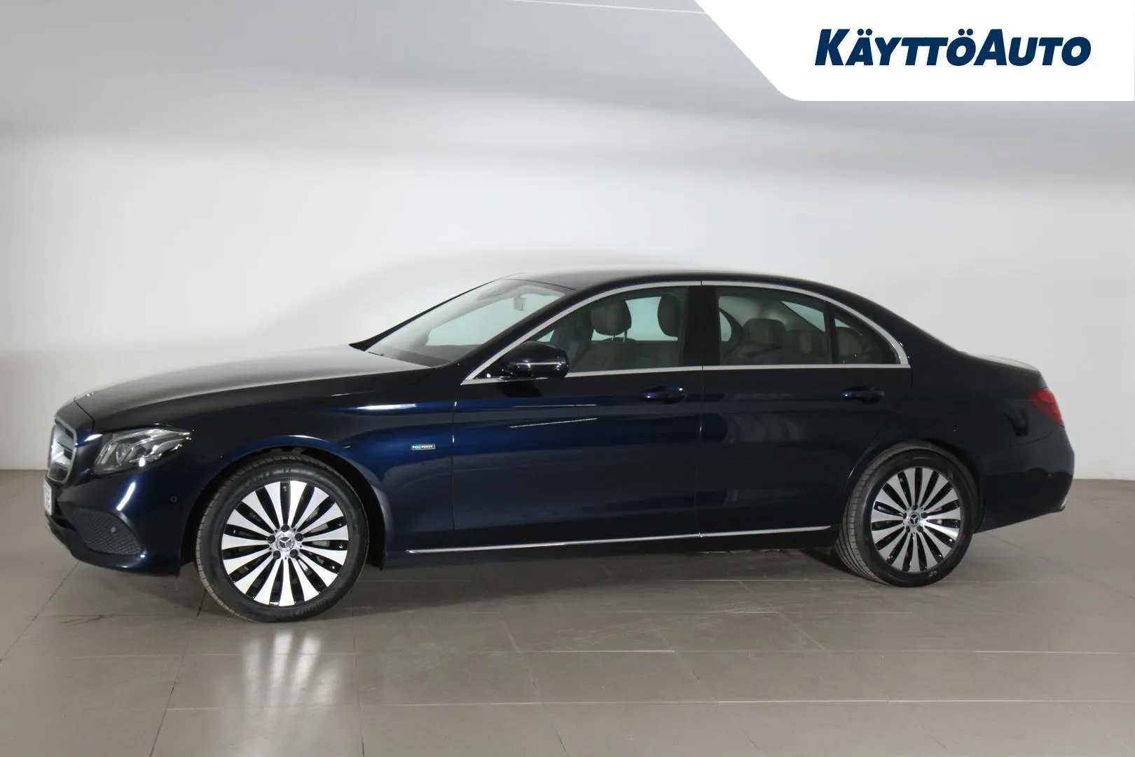 MERCEDES-BENZ E JKS-798 carousel image