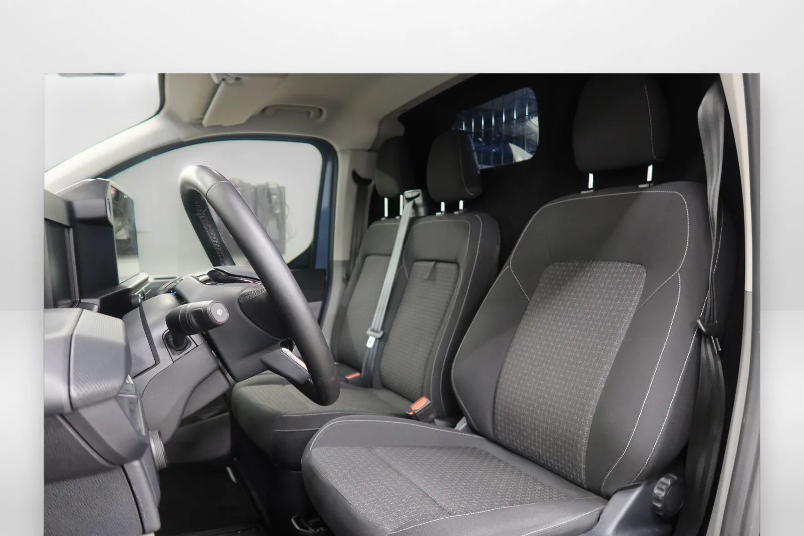 Ford Transit Custom NNL-441 carousel image