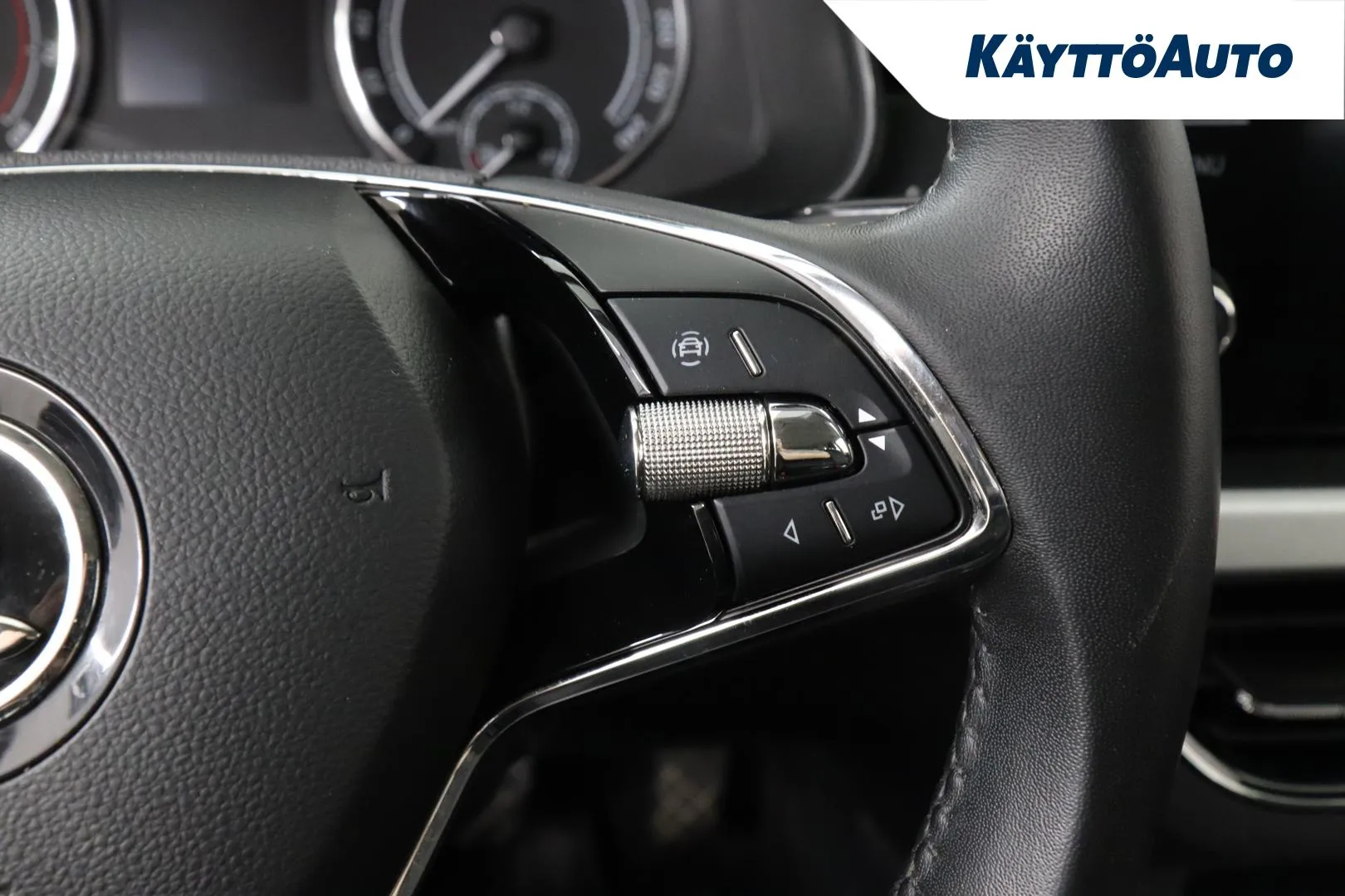 Skoda Kamiq EUV-414 carousel image