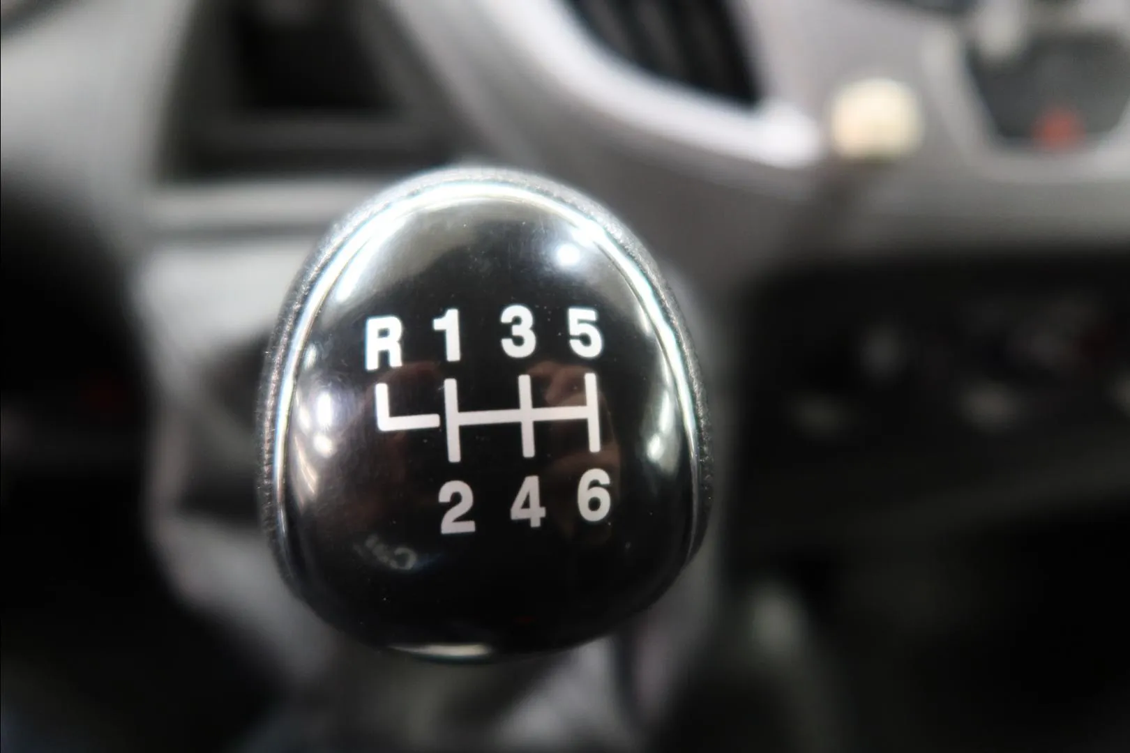 FORD Transit Custom EOR-466 carousel image