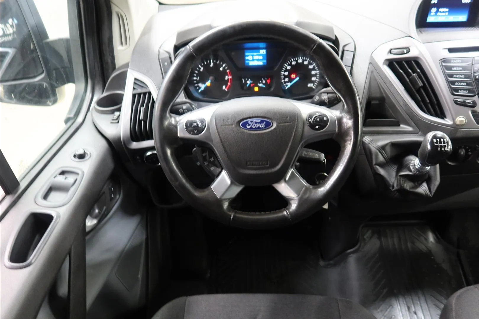 FORD Transit Custom EOR-466 carousel image