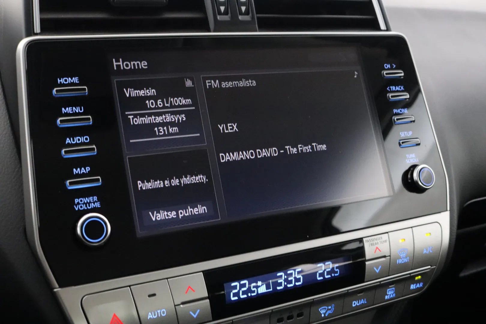 TOYOTA Land Cruiser ZOH-751 carousel image