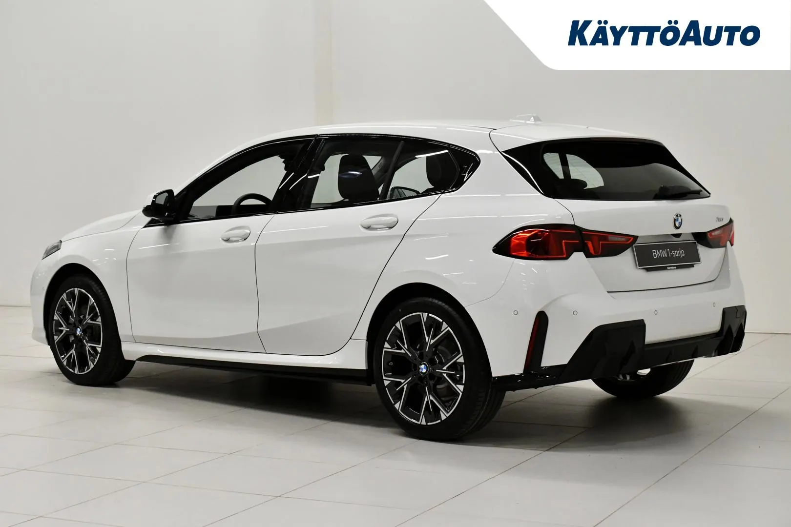 BMW 120 JOL-284 carousel image