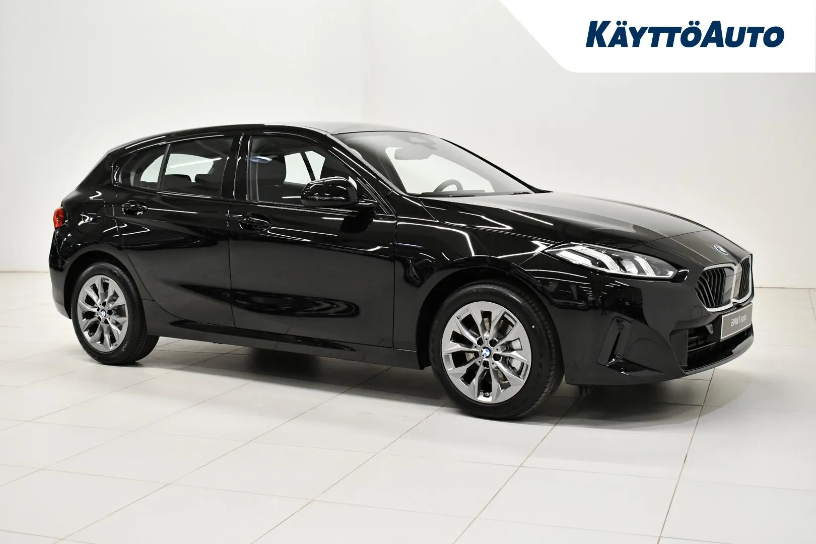 BMW 120 JOL-285 carousel image