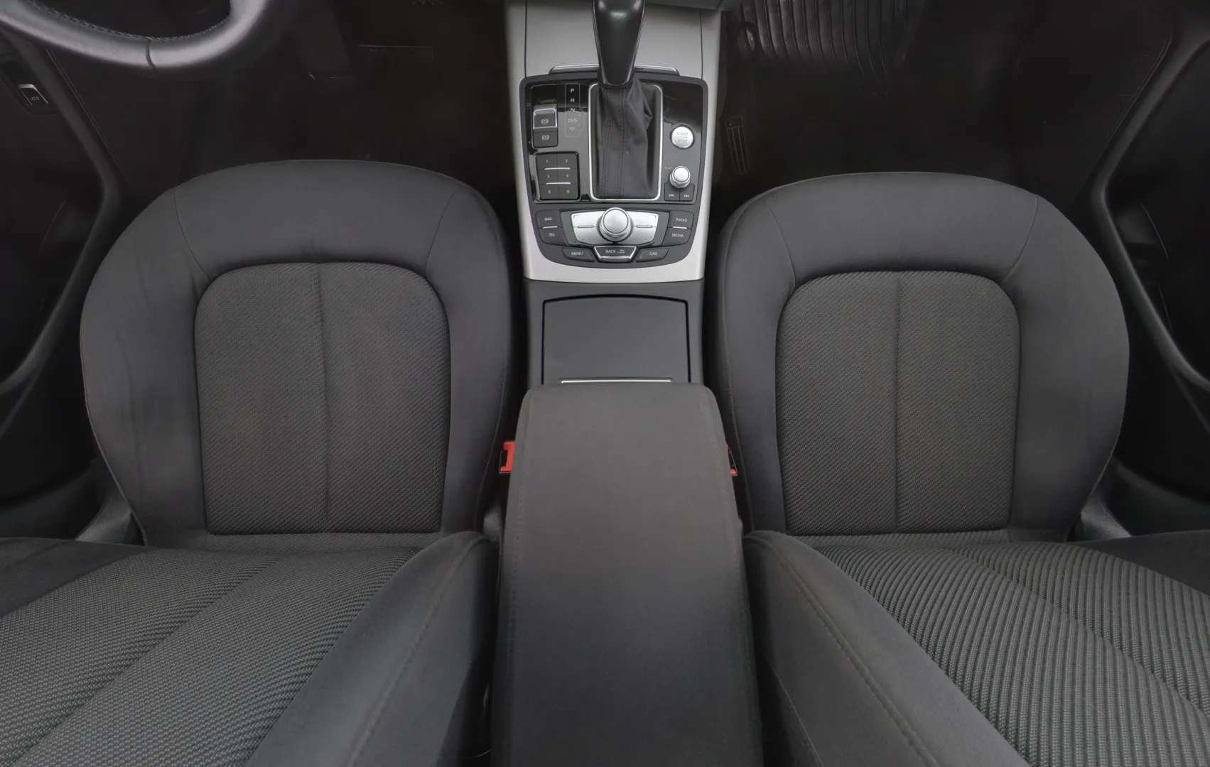 AUDI A6 CJU-193 carousel image