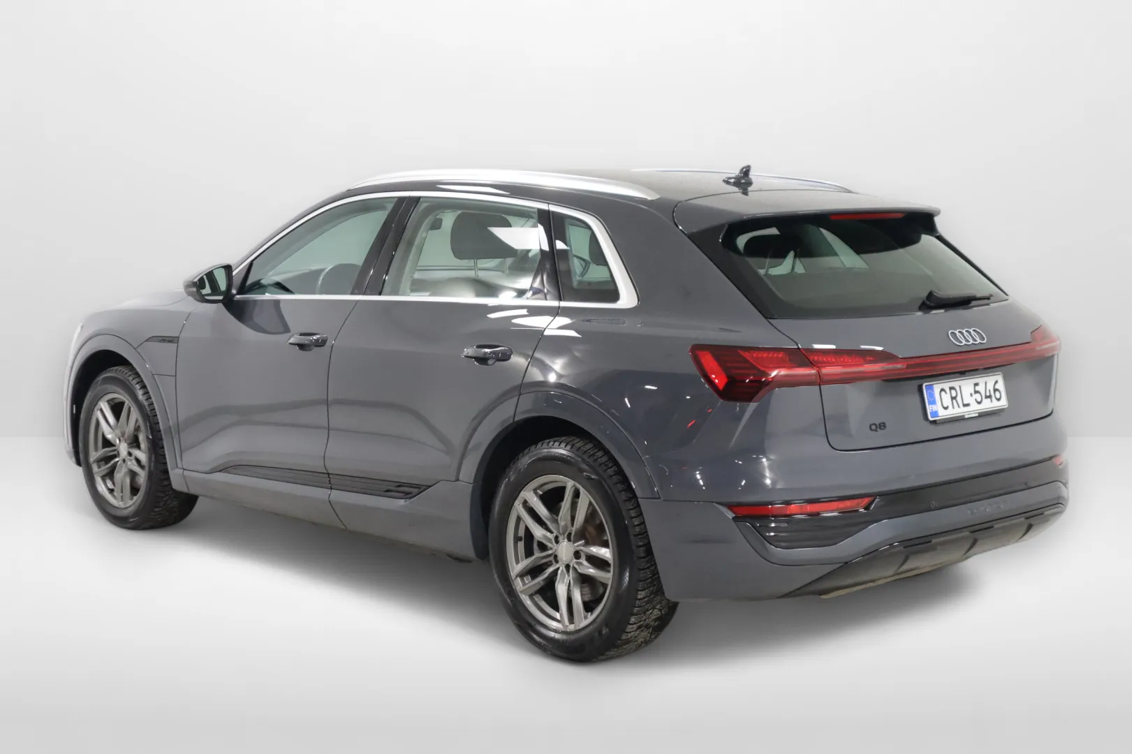 AUDI Q8 e-tron CRL-546 carousel image