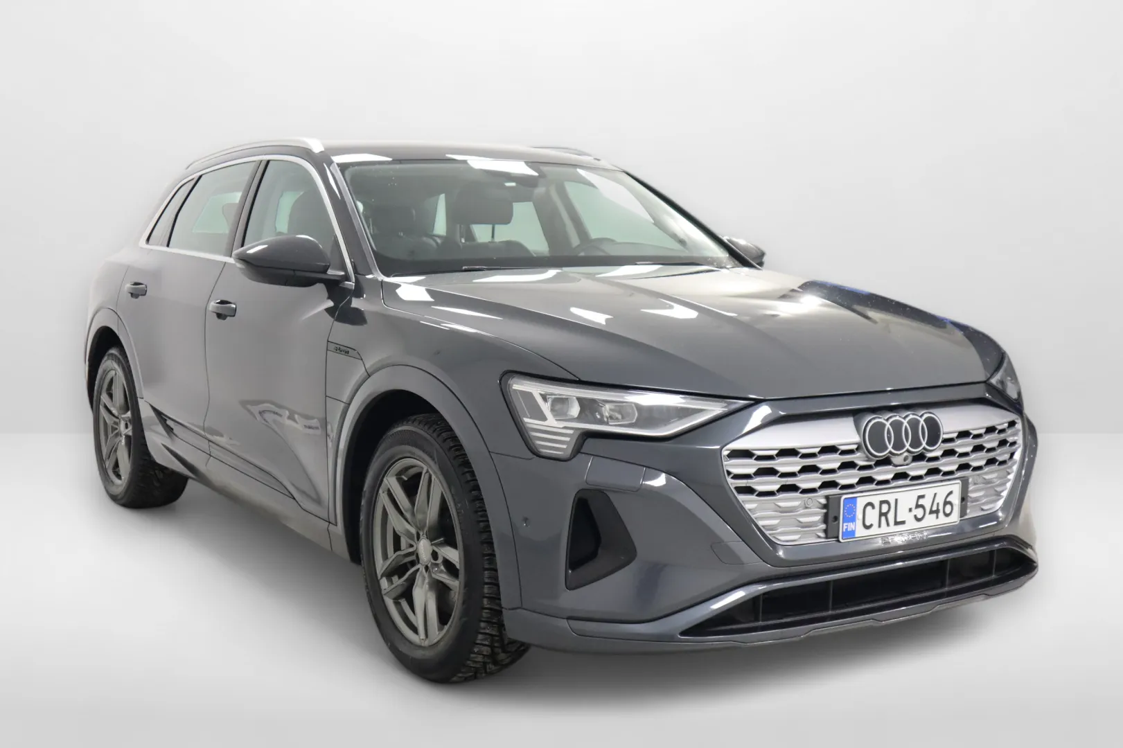 AUDI Q8 e-tron CRL-546 carousel image