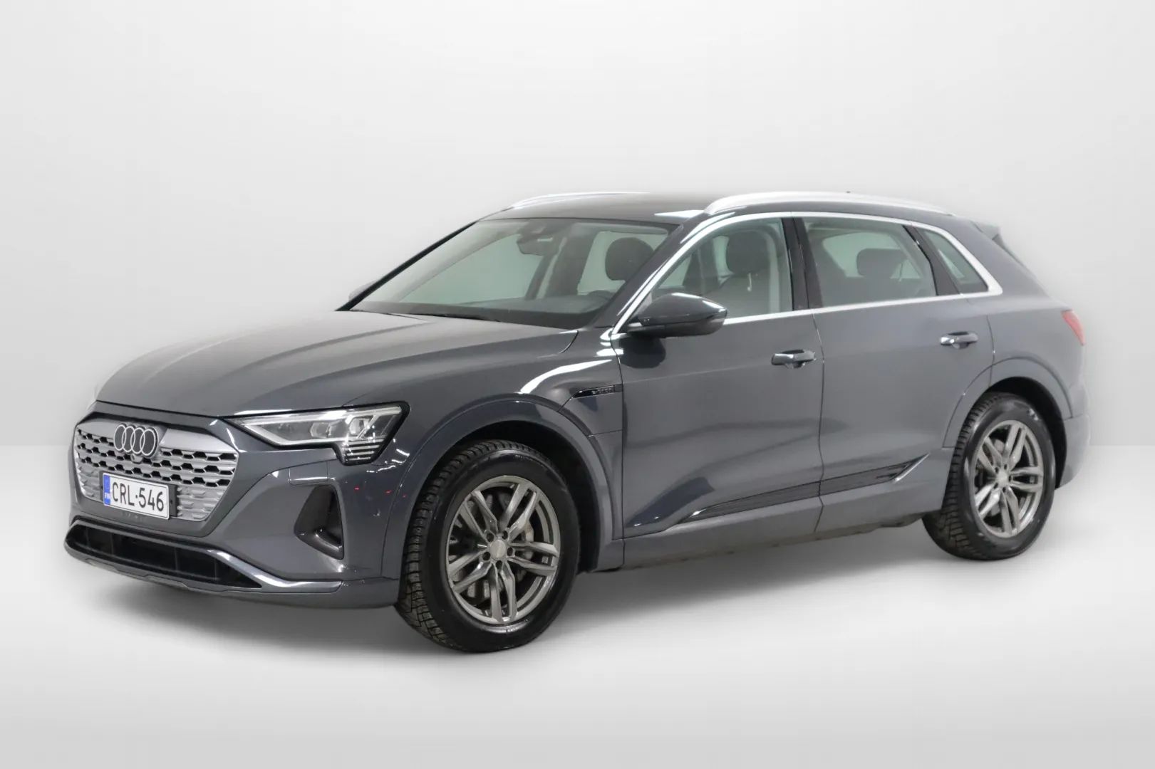 AUDI Q8 e-tron CRL-546 carousel image