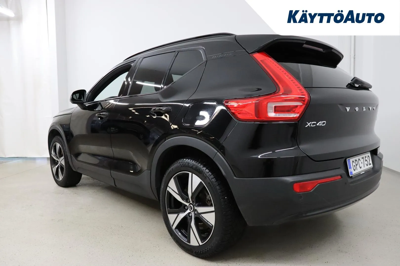 VOLVO XC40 GPC-752 carousel image