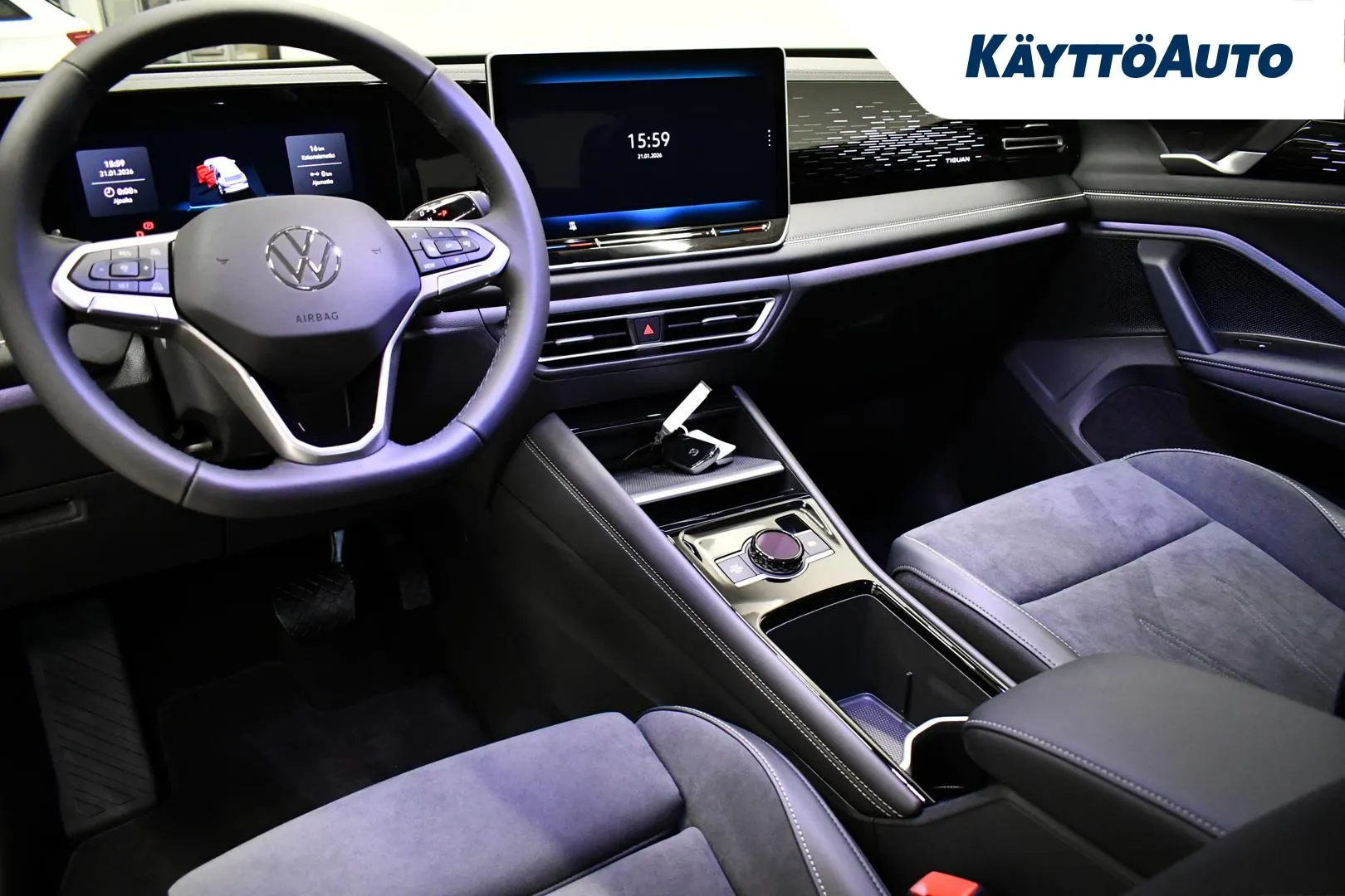 Volkswagen Tiguan GRP-201 carousel image