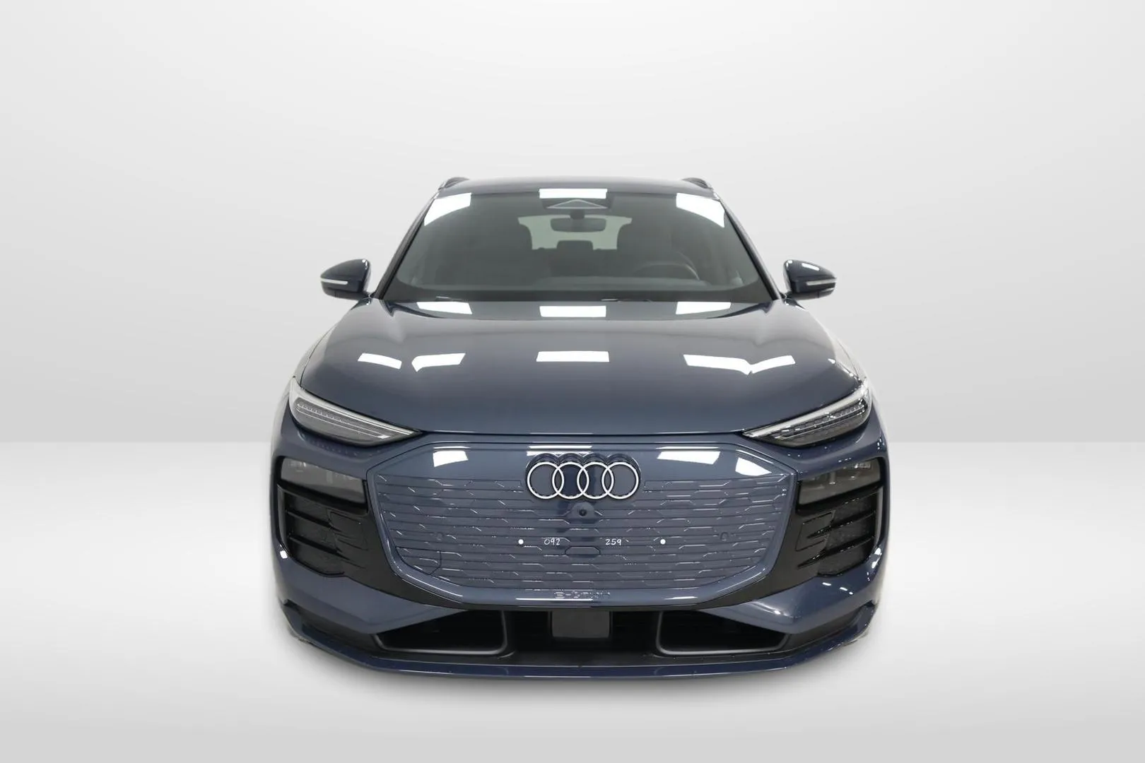 Audi Q6 e-tron JON-724 carousel image