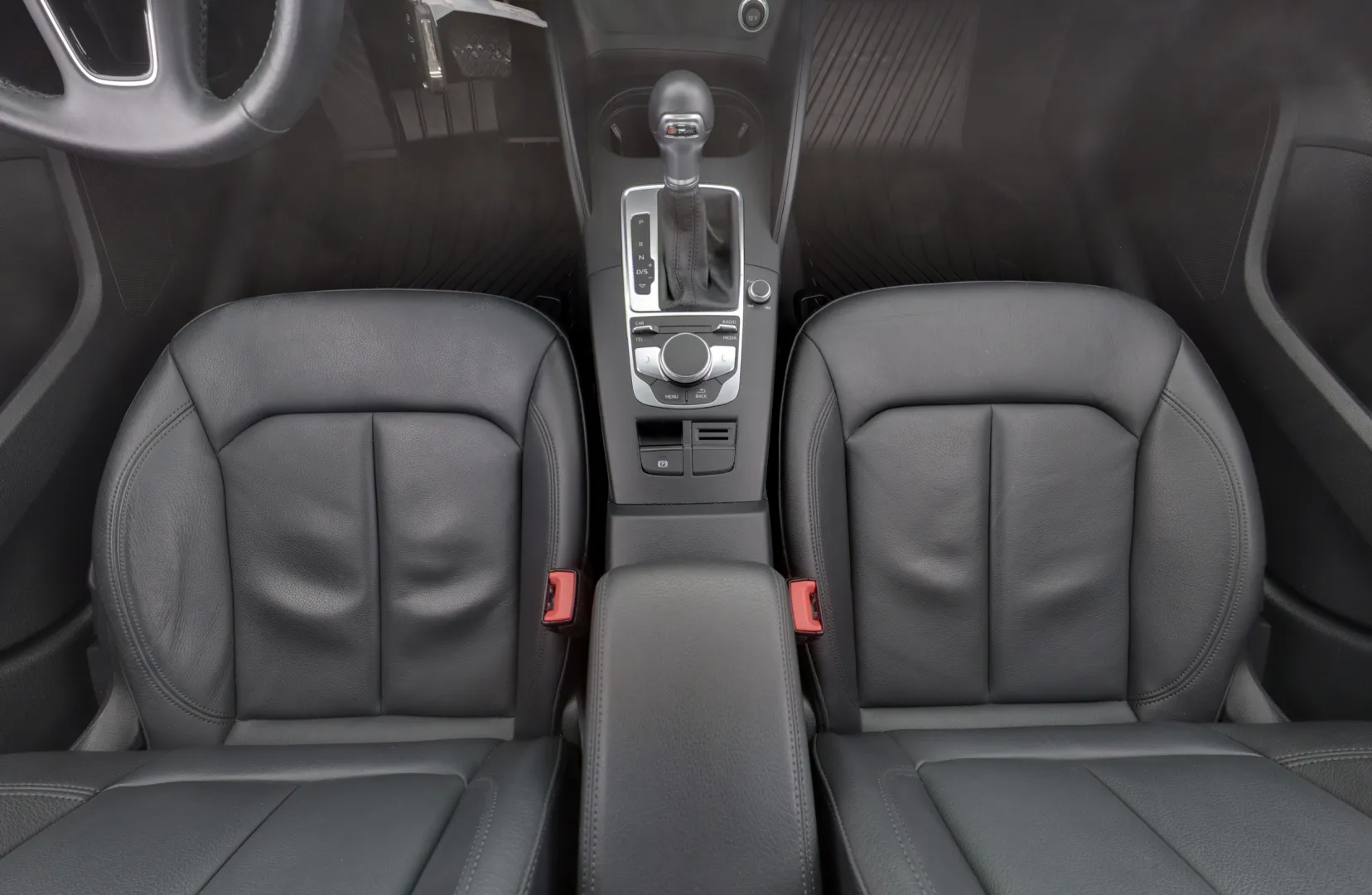 AUDI A3 SYT-574 carousel image