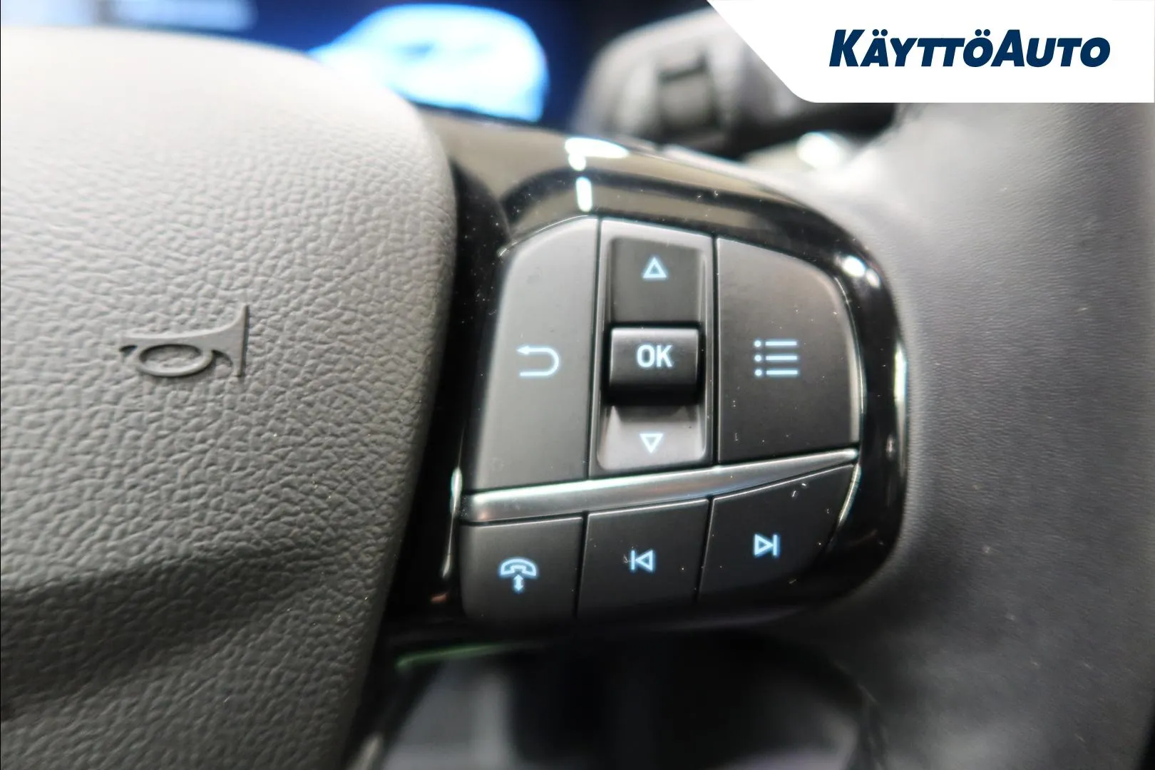 FORD Kuga CSC-755 carousel image